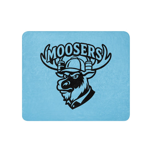 Sherpa Blanket | Moosers | Vanguard Logo